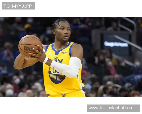 库明加：从刚果小镇崛起的篮球新星希望回馈故乡的梦想与努力